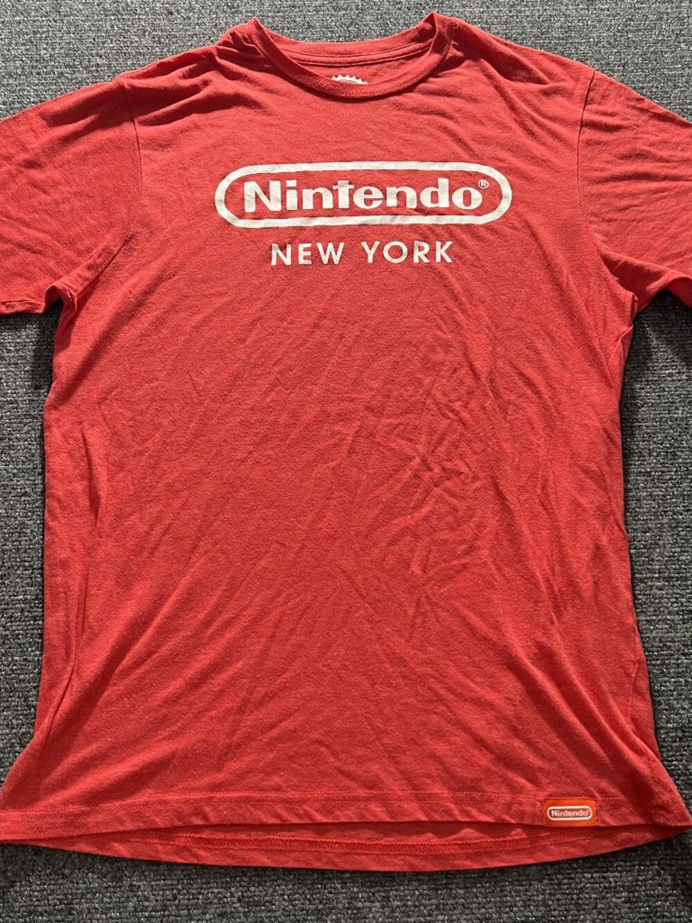 Nintendo New York Graphic T-Shirt Mens Large Red Official Store Tee